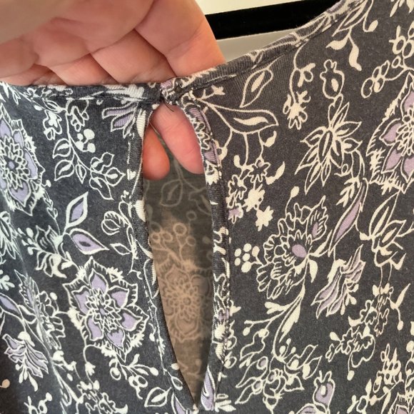 LOFT Dress L Gray Lavender Purple White Soft Rayon Floral Print - Picture 4 of 6